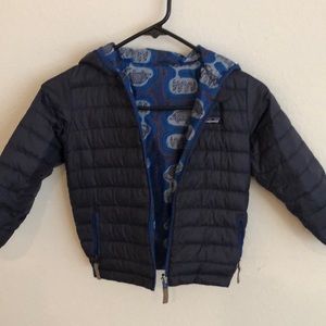 Patagonia reversible jacket. 5T
